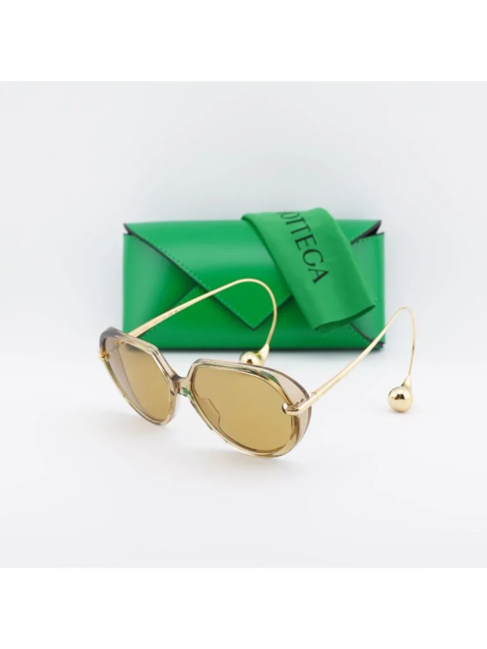 Bottega Veneta BV1436S 004 Sunglasses Shiny Transparent Yellow/Gold Square Frame